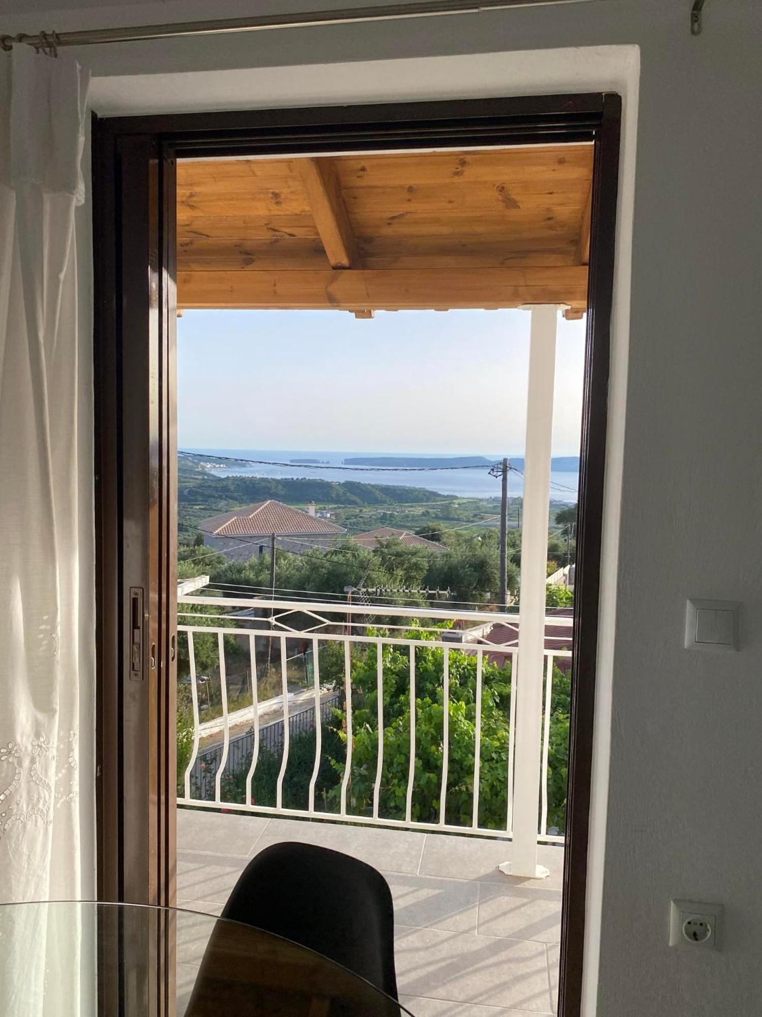 Golden Navarino'S Sunset Пилос Екстериор снимка